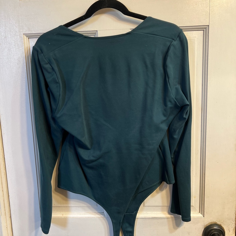 Abercrombie Longsleeve Squareneck Bodysuit - Picture 2 of 2